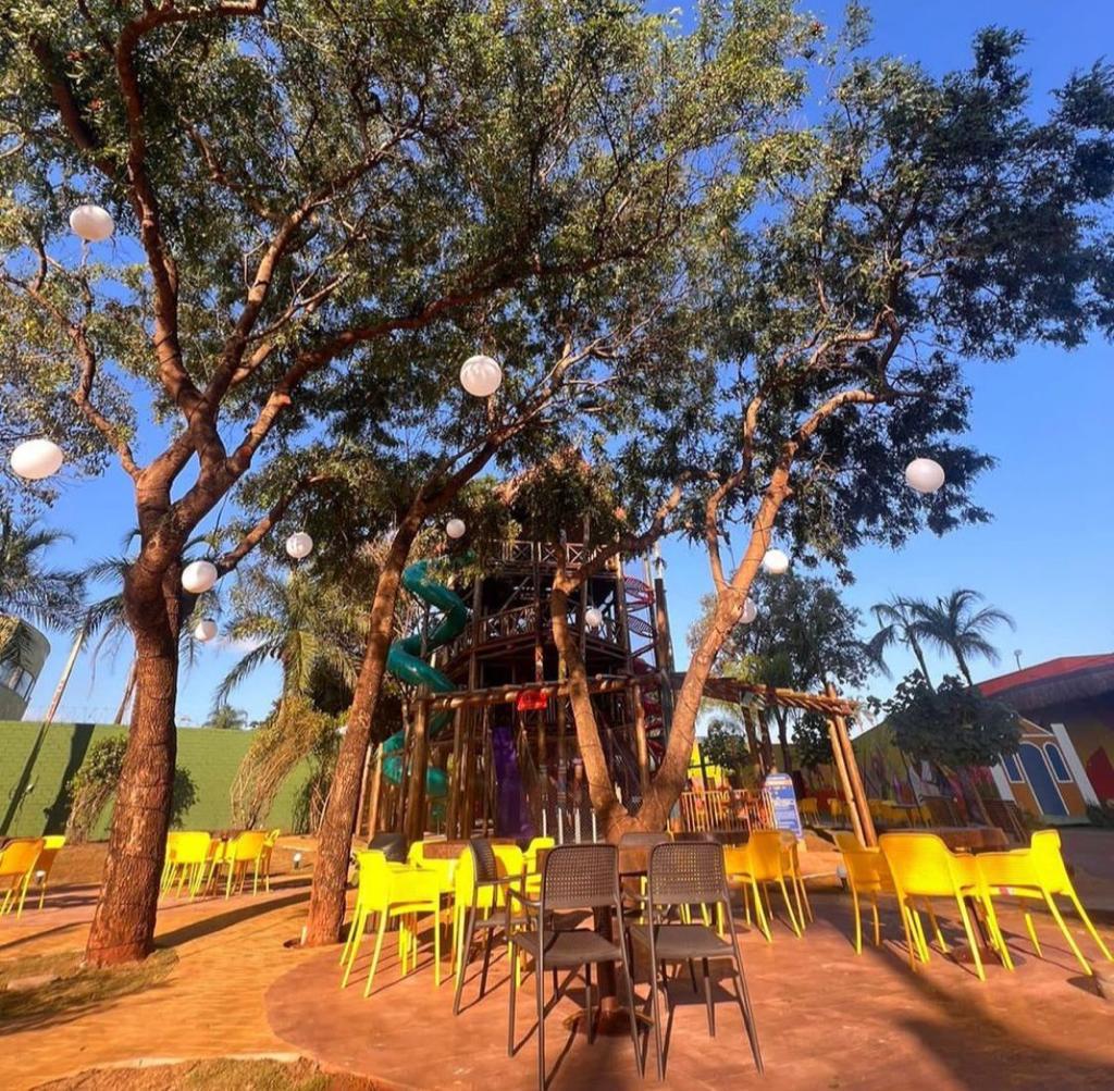 Hotbeach Suítes - Image 1