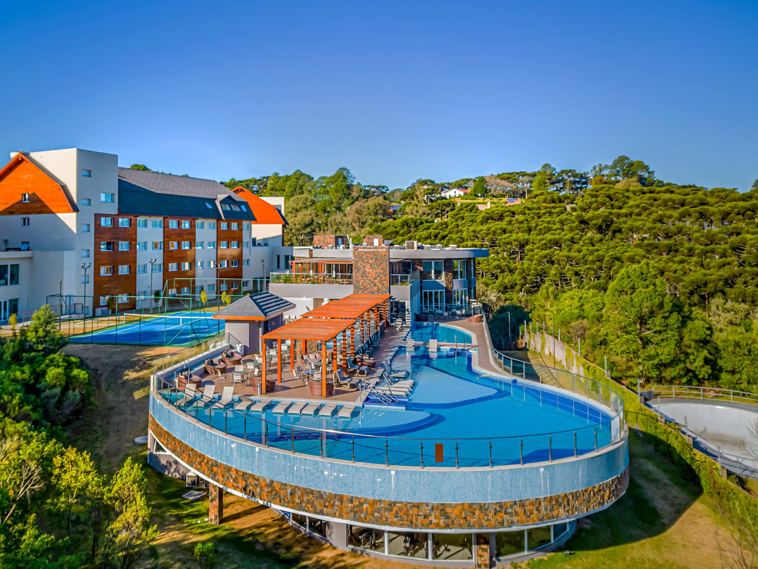 Laghetto Resort Golden - Image 7