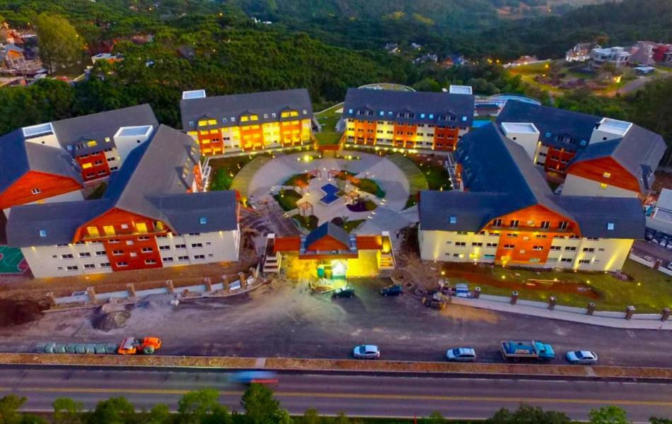 Laghetto Resort Golden - Image 8